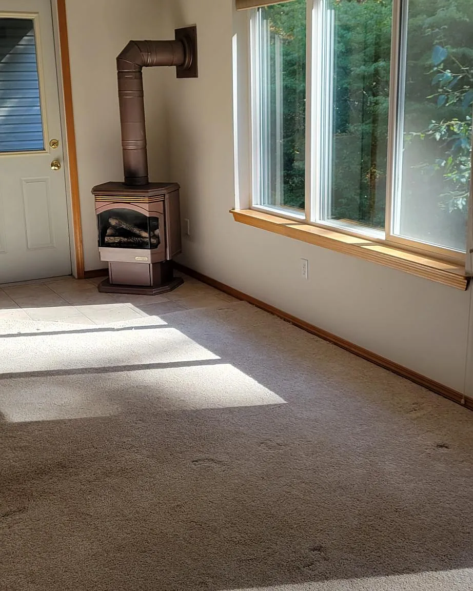 2 bed, 1500 sqft, $2,400 — Photo 3