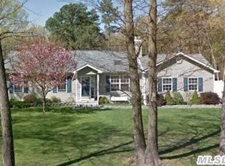 18 Mulligan, Medford, NY 11763