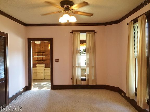 5th image of 619 S McClun St