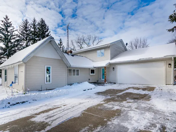 10660 S 12th St, Schoolcraft, MI 49087