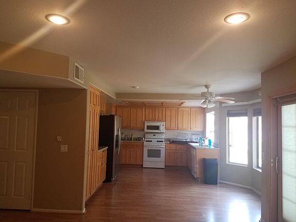 2nd image of 29248 Silverfern Pl