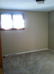 3rd image of 960 Spruceglen Dr