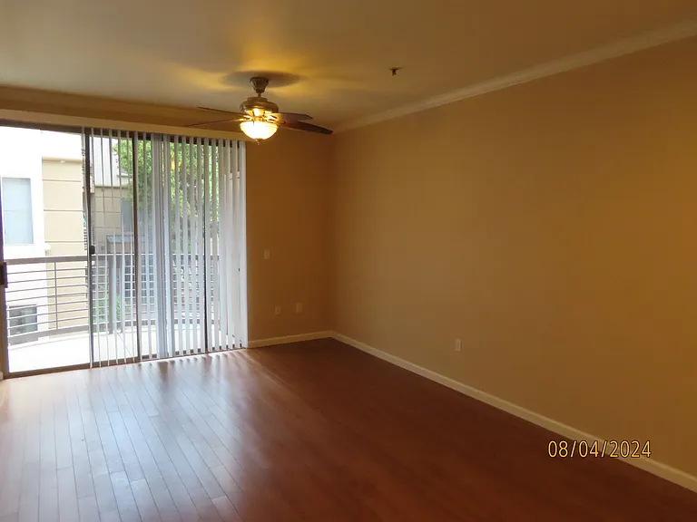 1701 E Colter St #222 — Photo 8