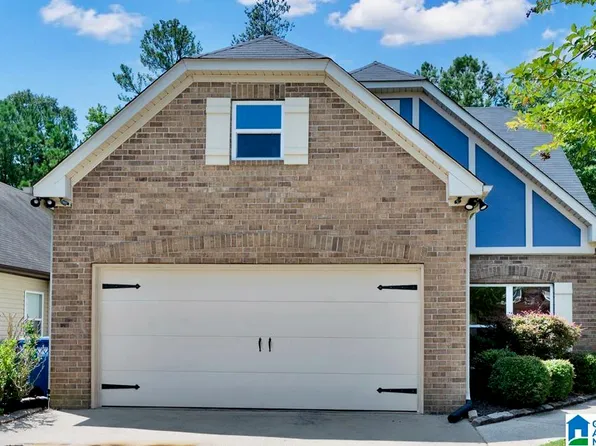 5235 Promenade Dr, Trussville, AL 35173