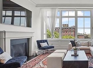 190 Franklin Ave #3, Brooklyn, NY 11205