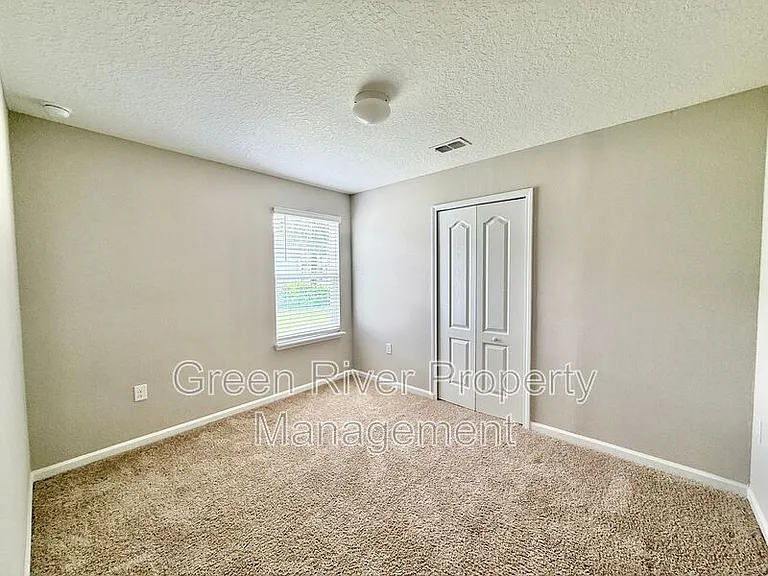 278 Pickett Dr — Photo 24