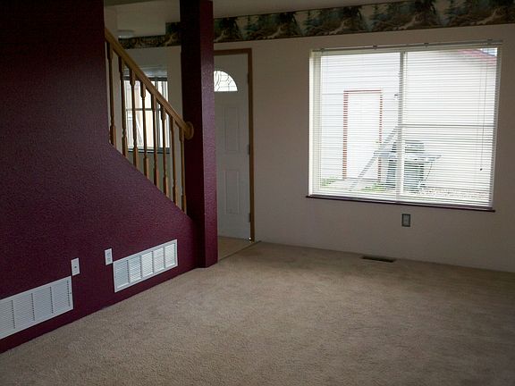 2nd image of 4700 Canyon Creek Blvd