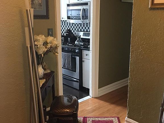 3rd image of 2020 E 41st St APT 4A