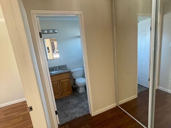 5th image of 1085 Saratoga Ave APT 4