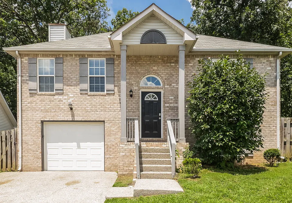 4008 Calumet Dr