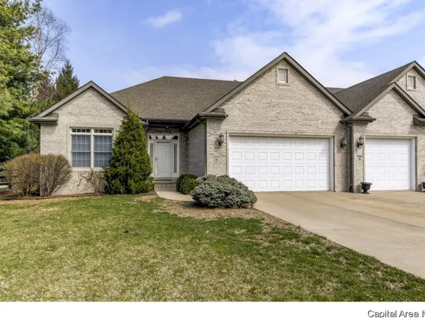 2323 Winners Cir, Springfield, IL 62702