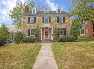 3218 1st Pl N, Arlington, VA 22201