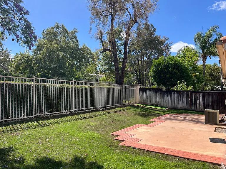 43097 Corte Cabrera — Photo 13
