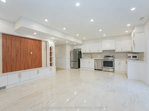 337 Centennial Rd #Basement, Toronto, ON M1C 2A4