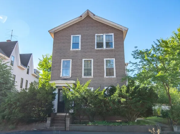 181 Auburn Street, Manchester, NH 03103