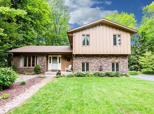 2668 Ridgewood Trl, Berrien Springs, MI 49103