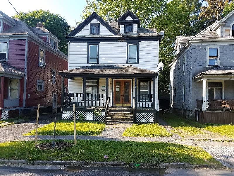 1st image of 327 W Newell St