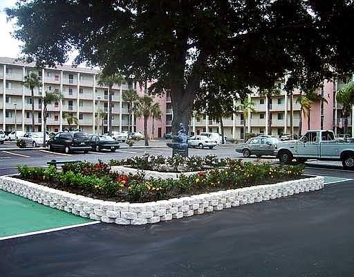 2nd image of 3634 Lake Bayshore Dr #K308