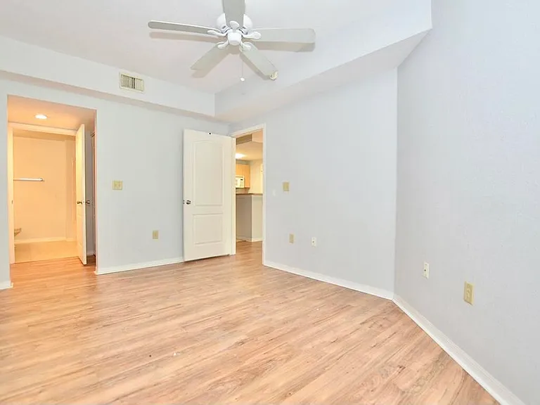114 SW Peacock Blvd #8105 — Photo 17