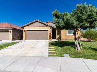 6611 Tanzanite St, Jurupa Valley, CA 91752