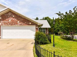 2311 Sandstone Dr, Longview, TX 75605