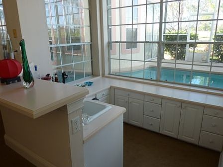 4th image of 14220 Hogan Dr