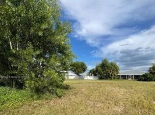 3503 SW 15th Ave, Cape Coral, FL 33914