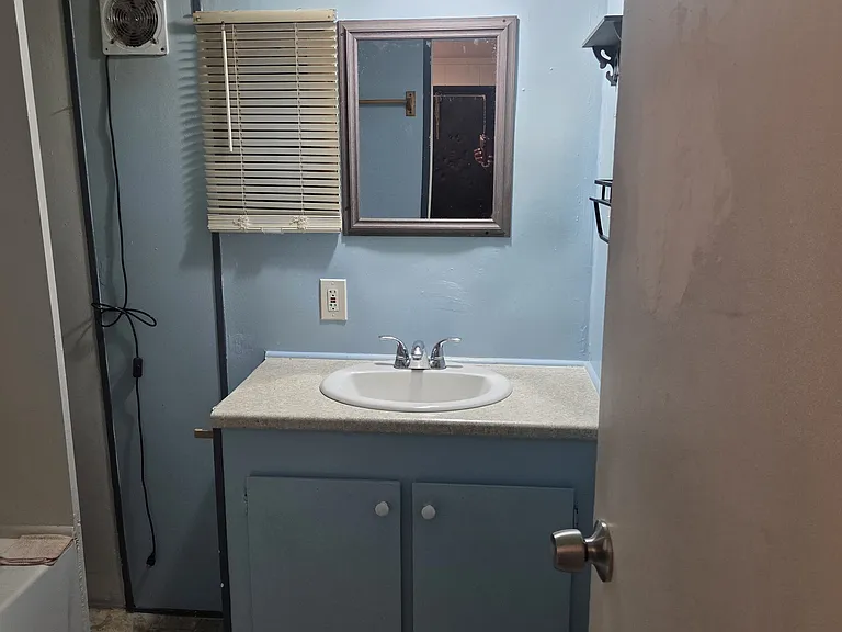 2925 Tenoroc Mine Rd #4 — Photo 11