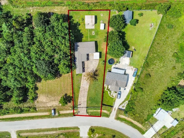 73 County Road 3401, Cleveland, TX 77327