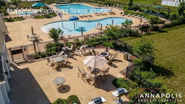 7827 Bakers Creek Ln — Photo 34