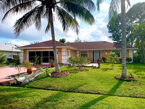 350 SE Husted Ter, Port Saint Lucie, FL 34983