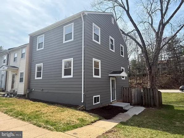 9662 Westport Ln, Burke, VA 22015