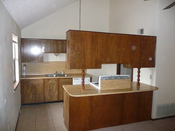 5th image of 1112 NW 52nd St