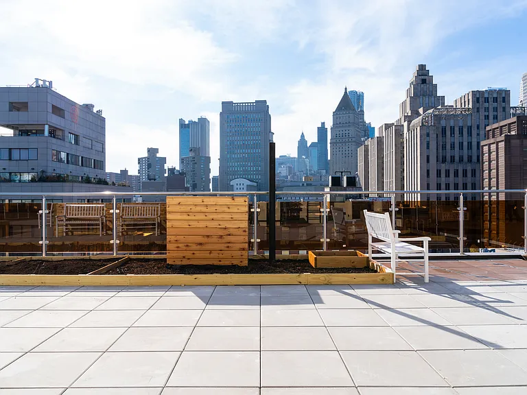111 Mulberry St #3B — Photo 1