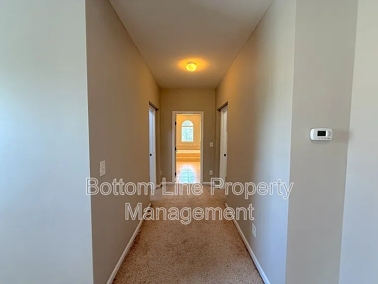 15007 Skypark Dr — Photo 31