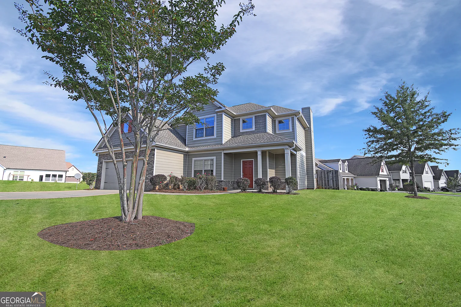 329 Linman Dr photo 1