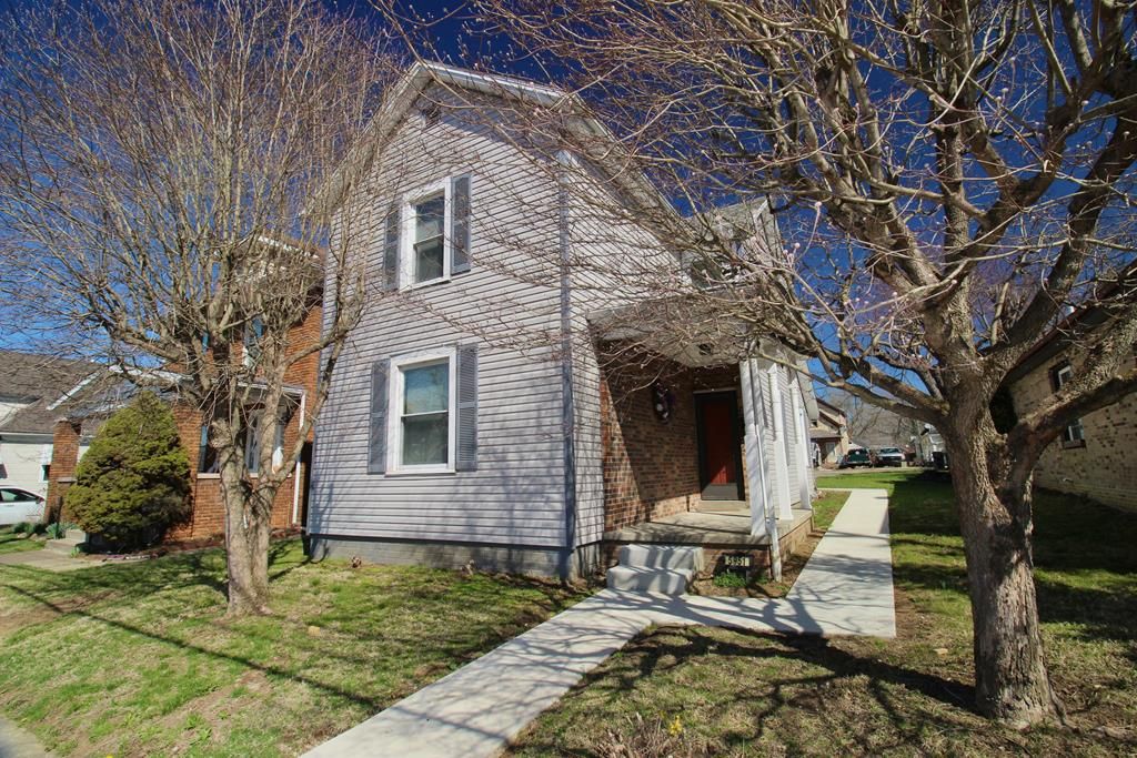 Real estate listing image