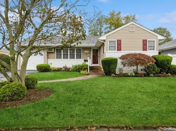 2156 Jeffrey Drive, North Bellmore, NY 11710