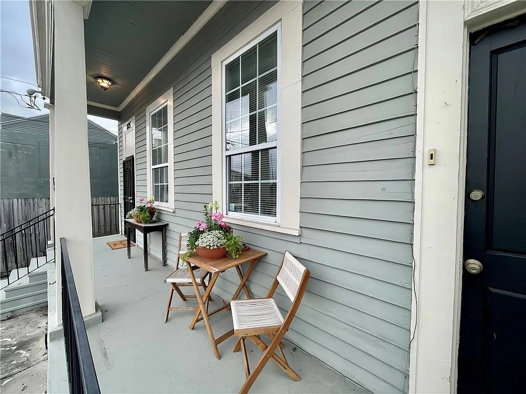 3 bed, 1800 sqft, $2,350 — Photo 2