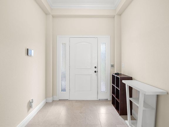 5th image of 3634 SW Margela Street
