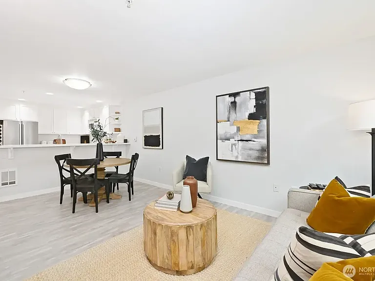3121 W Government Way #205 — Photo 7