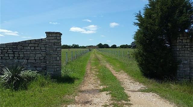 Entry and driveway to house and approx. 4 acres 380 Young School House