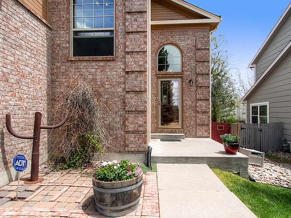 3rd image of 7969 Scarborough Dr