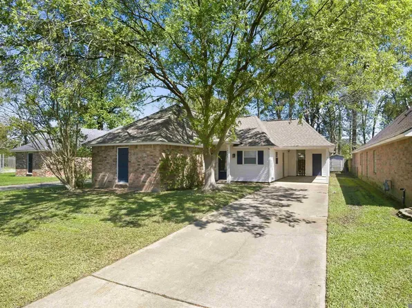 18152 Wood Haven Dr, Prairieville, LA 70769