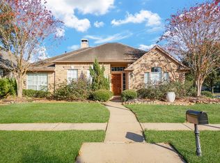 11802 Sunset Lake Ct, Houston, TX 77065