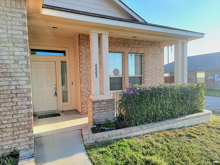 4805 Mohawk Dr — Photo 4