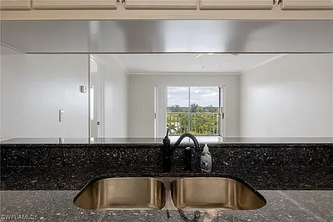 2885 Palm Beach Blvd #607C — Photo 8