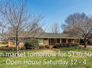 213 Convair Dr, Spartanburg, SC 29301