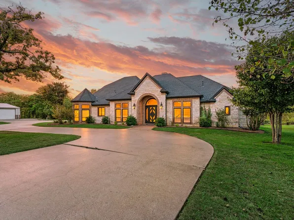 1000 Simmons Rd, Flower Mound, TX 75022
