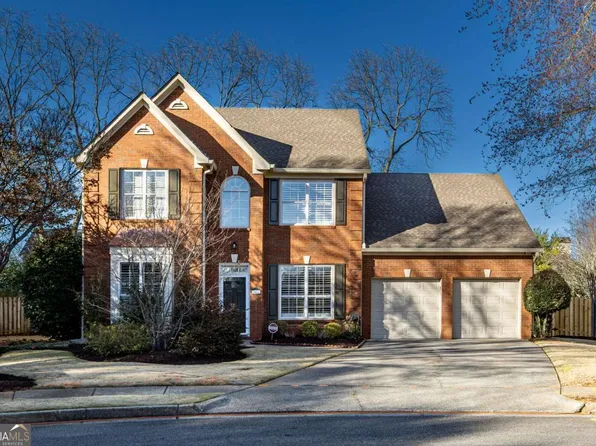 2075 Crabapple Parc Way, Roswell, GA 30076